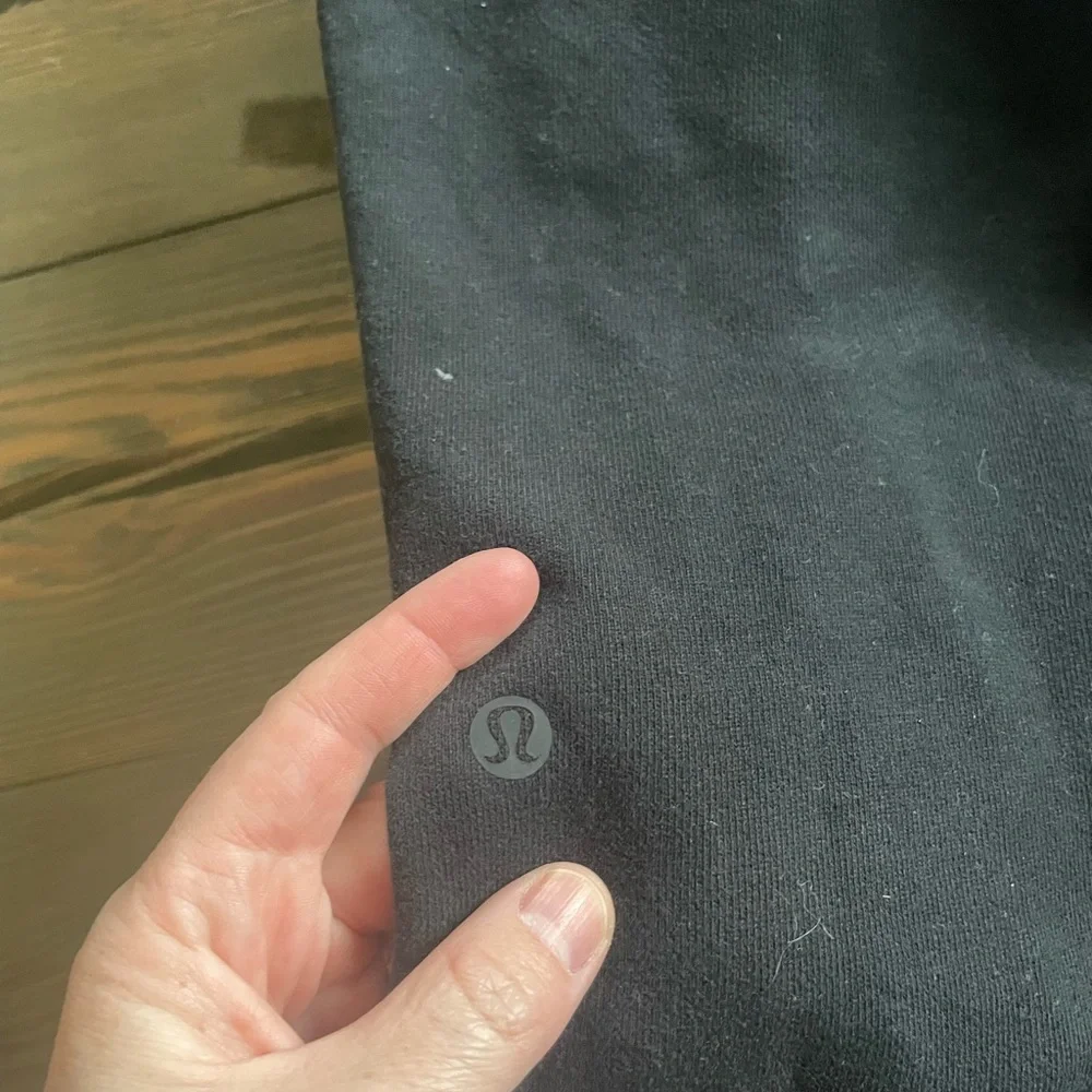 Lululemon Athletica scuba Black Joggers - Picture 10 of 10